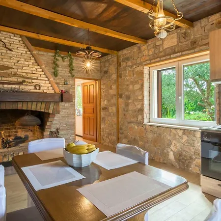 Casa Mala Сasa de vacaciones Zadar